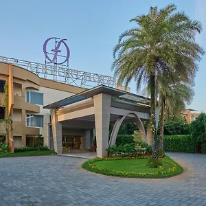 Flora Airport Hotel&convention Centre Kochi Hotell